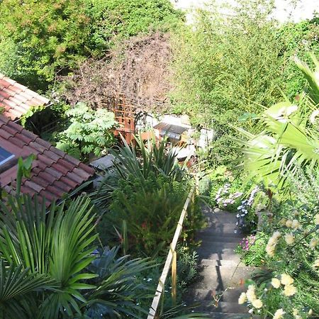 Studio Grotte Des Fees Hyeres Exterior photo