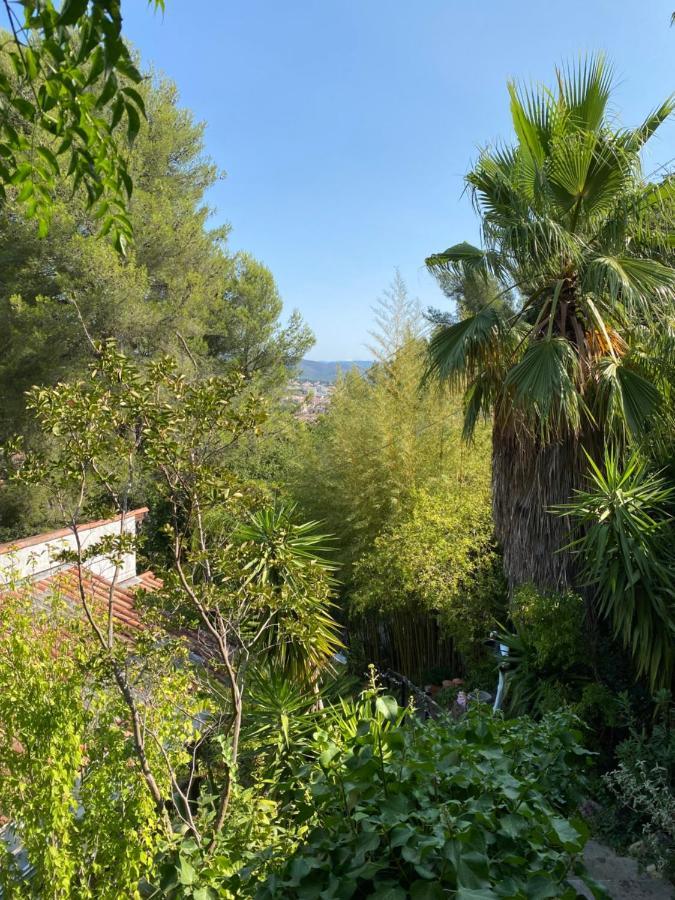 Studio Grotte Des Fees Hyeres Exterior photo